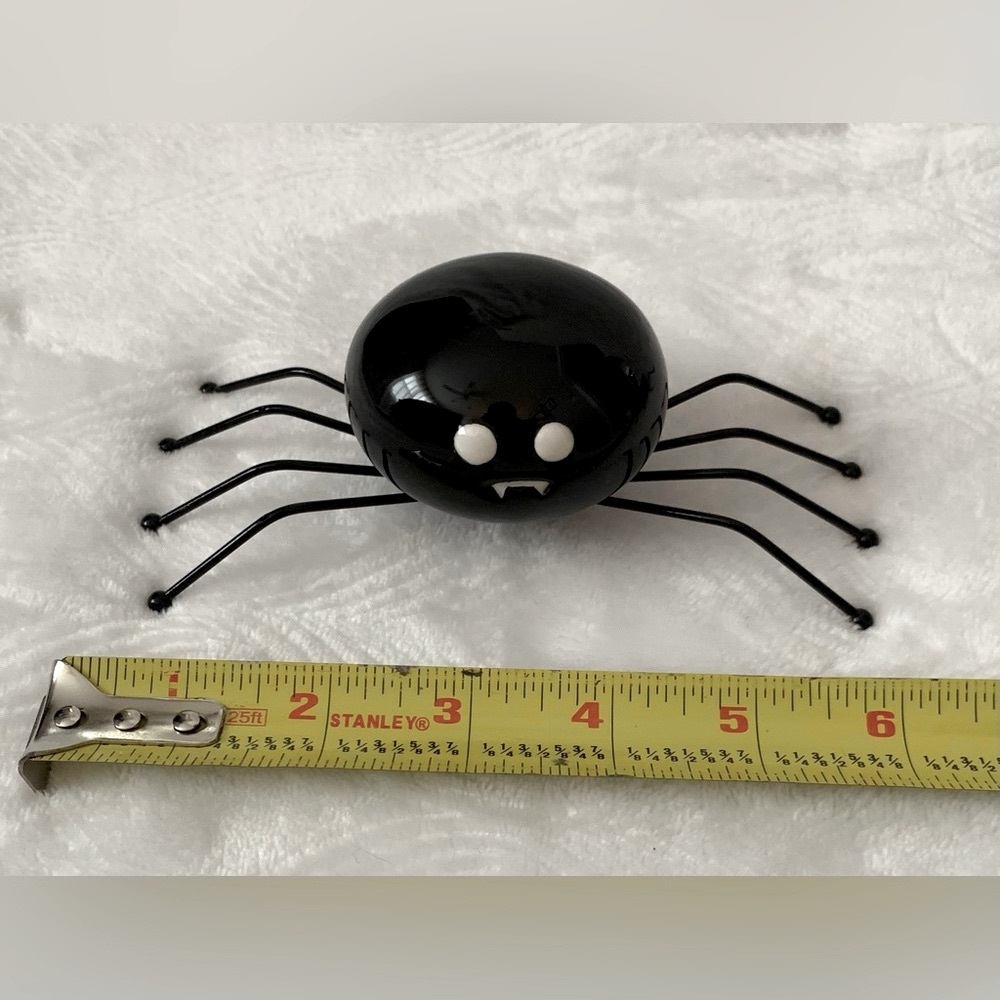 Halloween Spider Candy Dish and decor - Picture 8 of 9